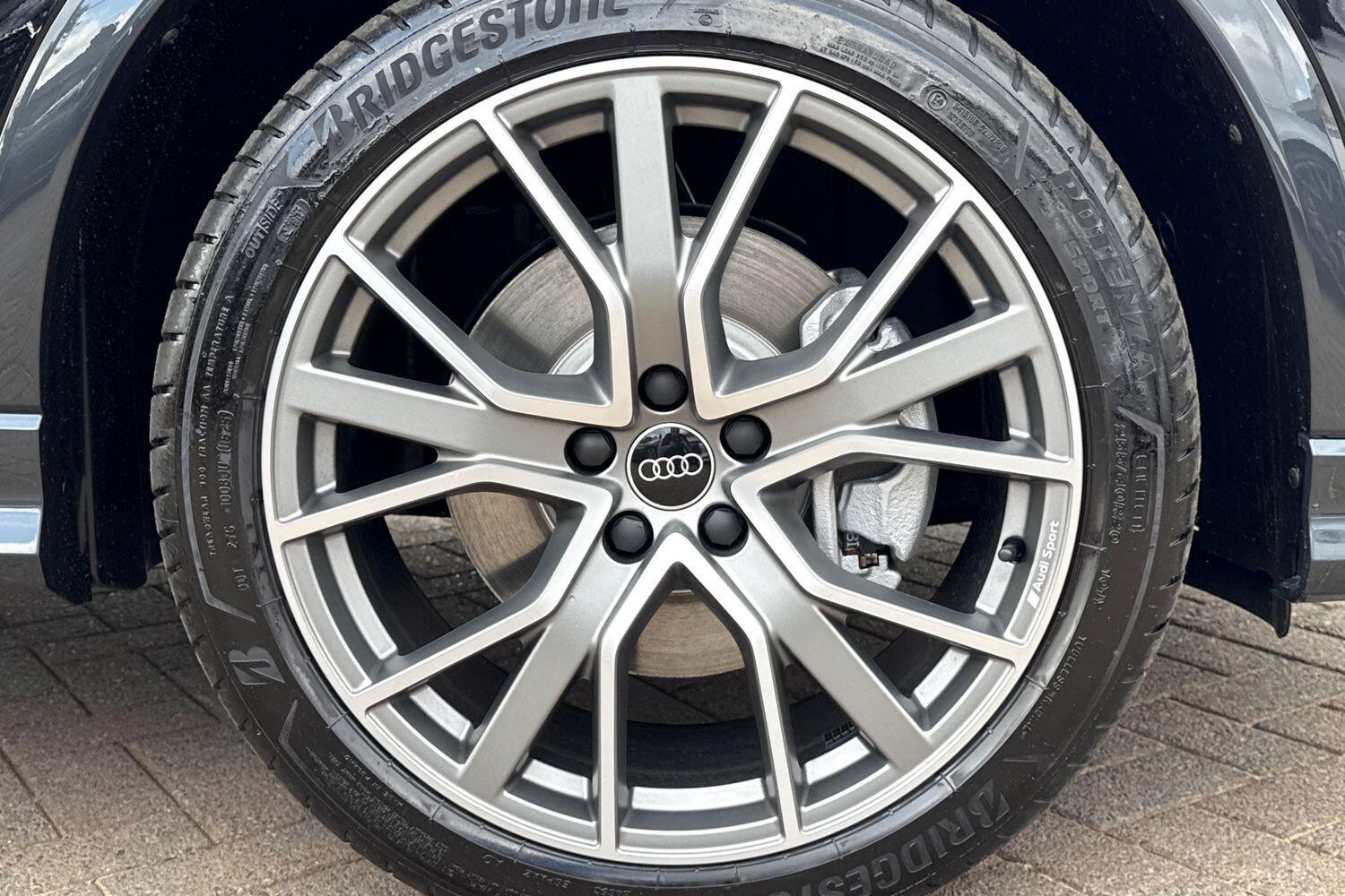 Used Audi Q3 2025 for sale - 76992395: Photo 9