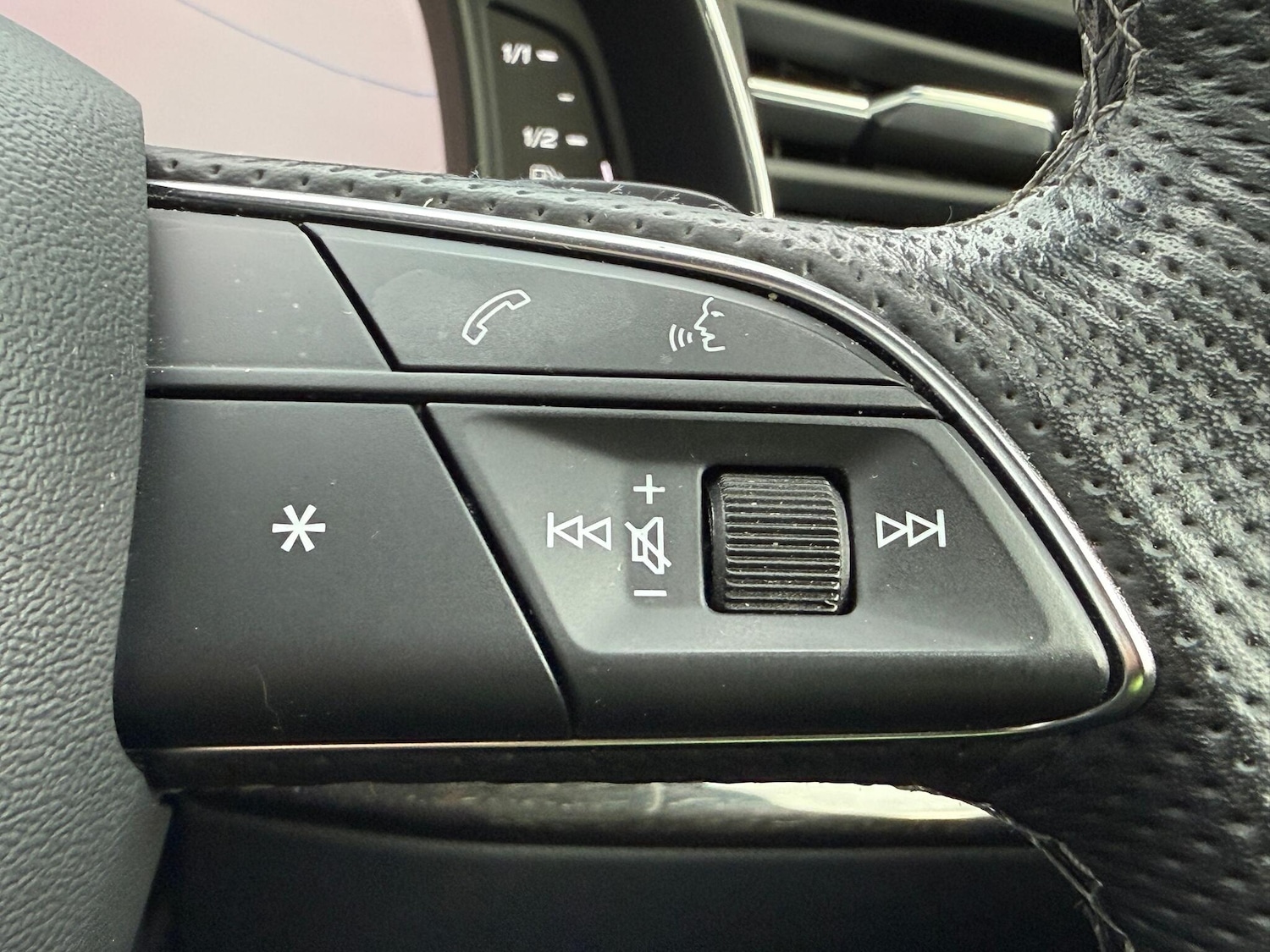 Used Audi Q7 2022 for sale - 76619644: Photo 22