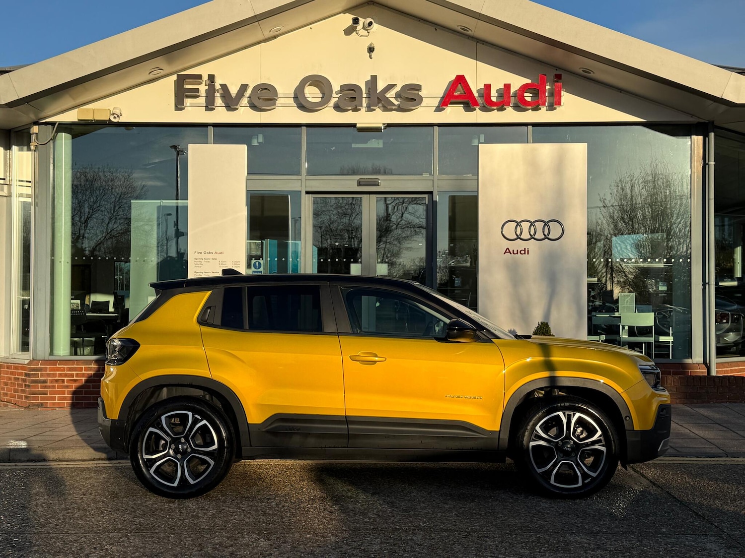 Used Jeep Other 2023 for sale - 77633464: Photo 2