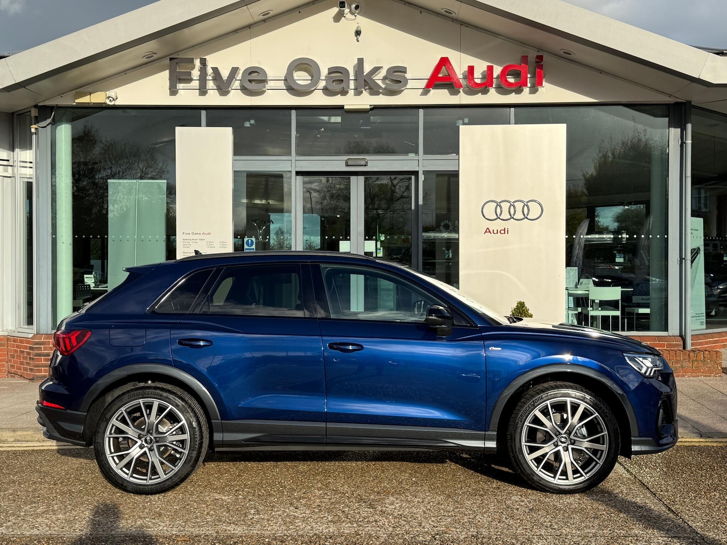 Used Audi Q3 for sale - 77497152: Photo 2