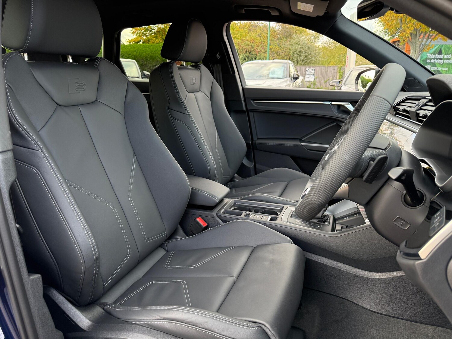 Used Audi Q3 for sale - 77497152: Photo 28