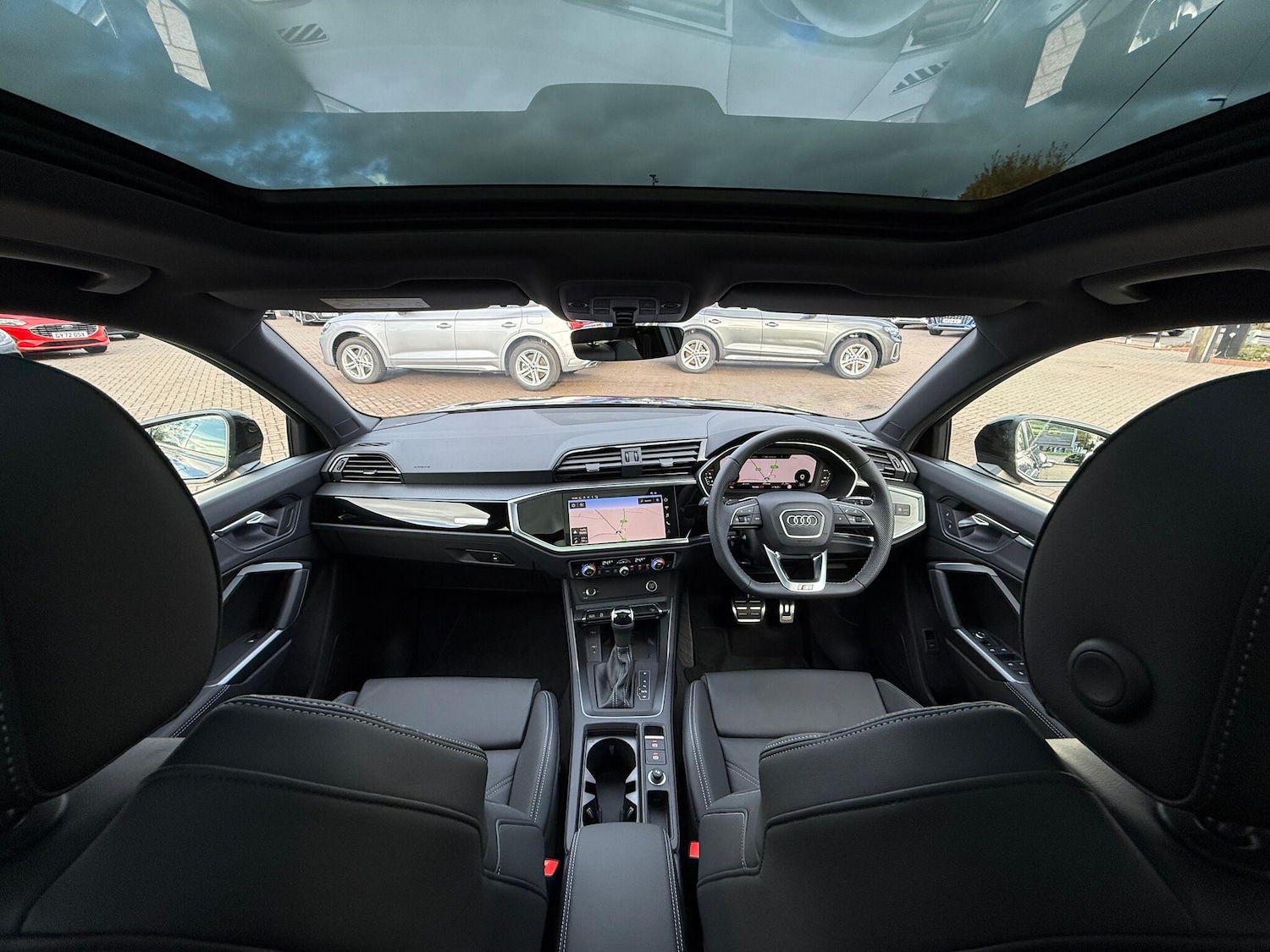 Used Audi Q3 for sale - 77497152: Photo 3