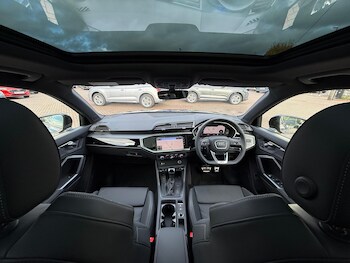 Used Audi Q3 2025 for sale - 77497152: Photo