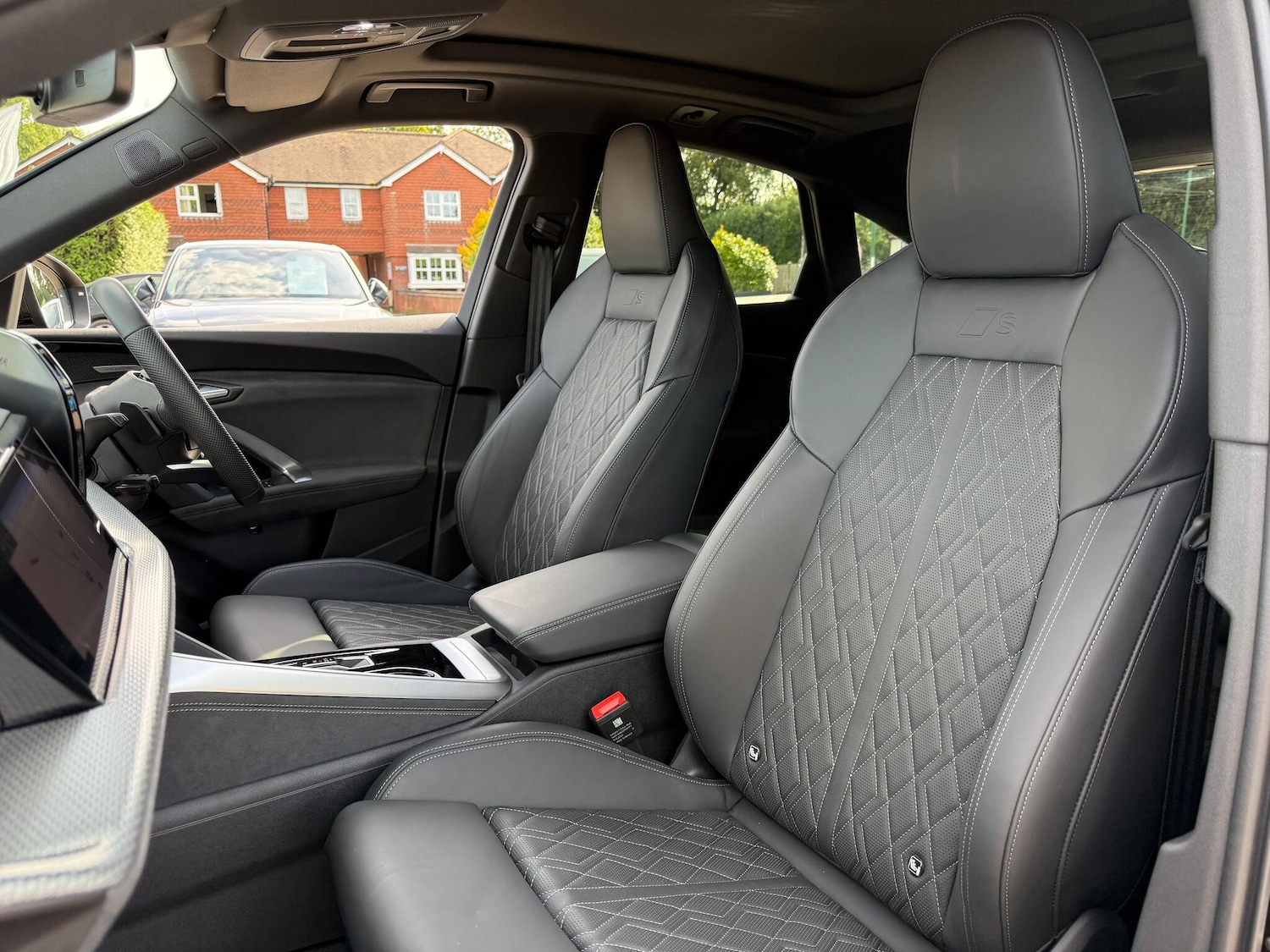 Used Audi SQ5 2025 for sale - 76360414: Photo 29