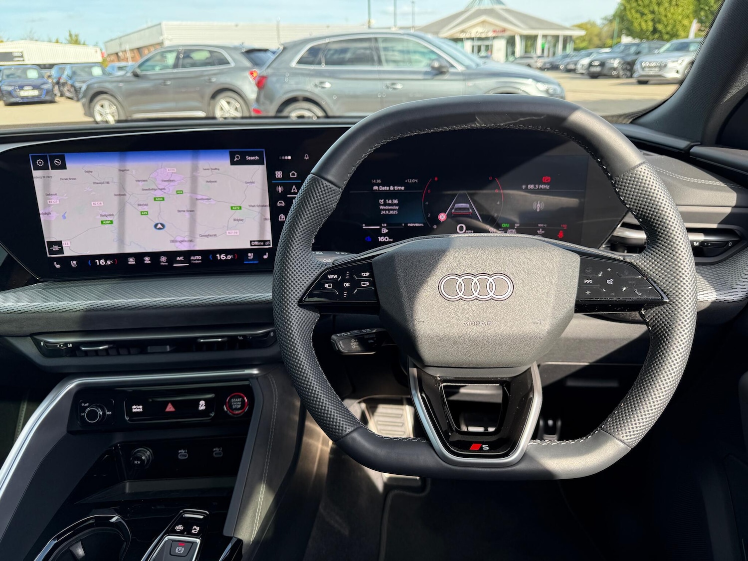 Used Audi SQ5 2025 for sale - 76360414: Photo 41