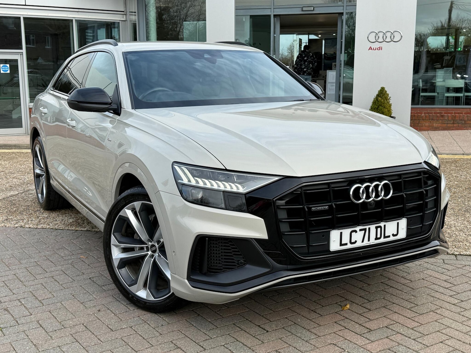 Used Audi Q8 2021 for sale - 76538380: Photo 27