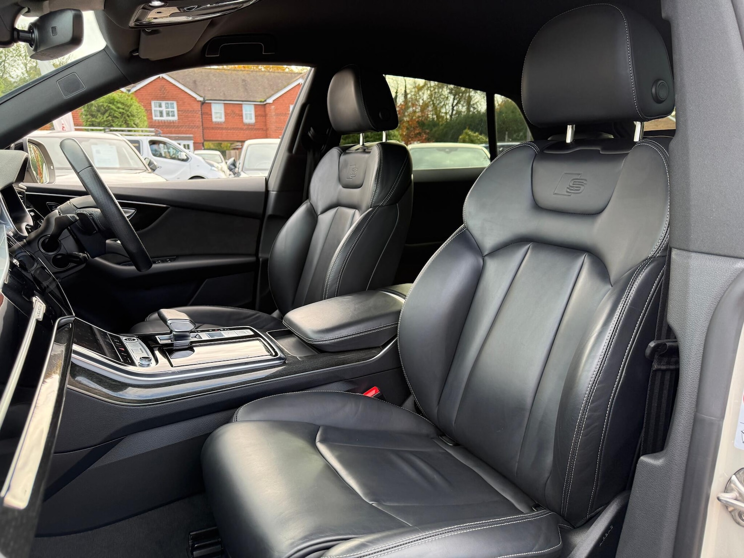 Used Audi Q8 2021 for sale - 76538380: Photo 33