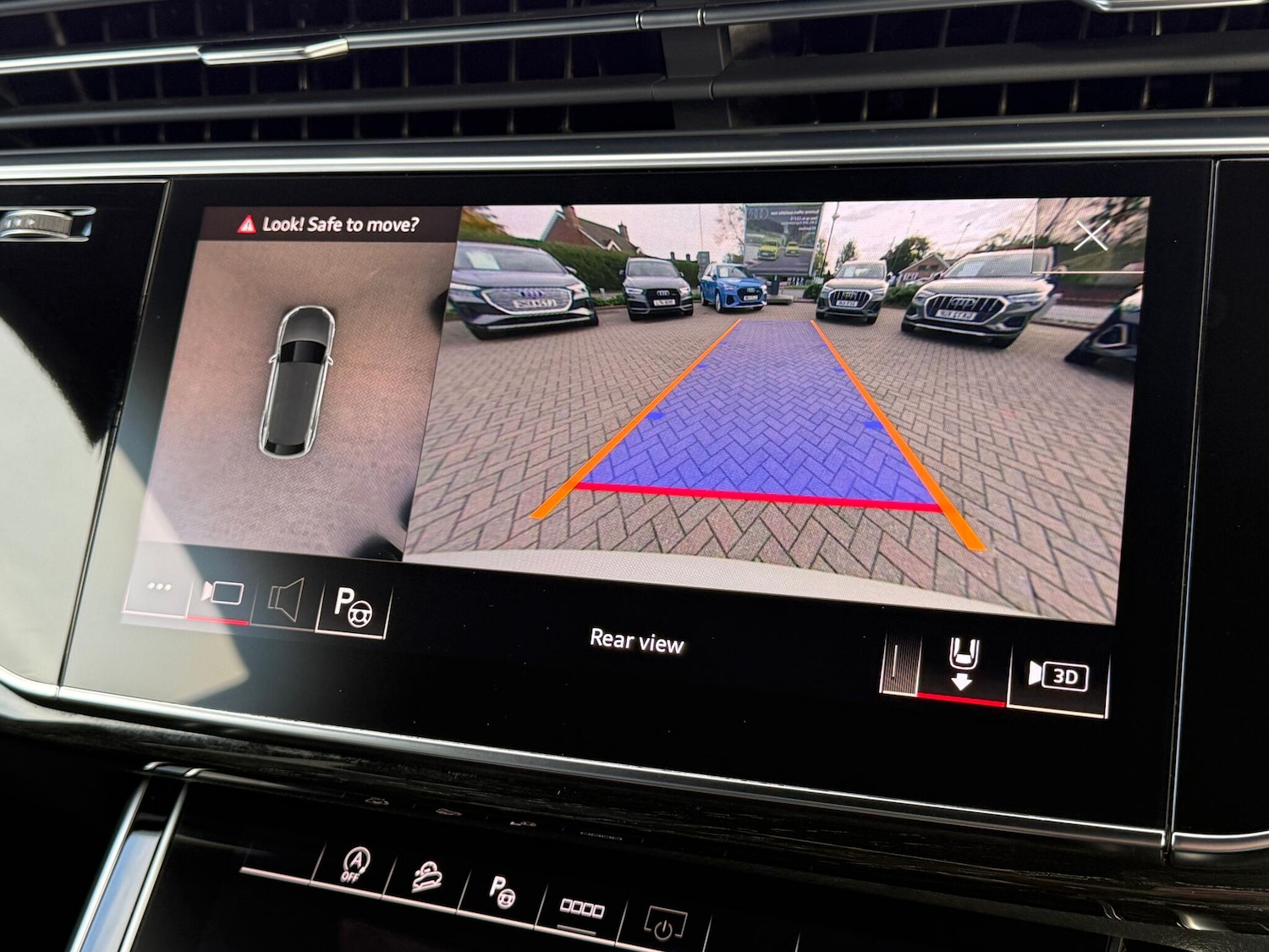 Used Audi Q8 2021 for sale - 76538380: Photo 4