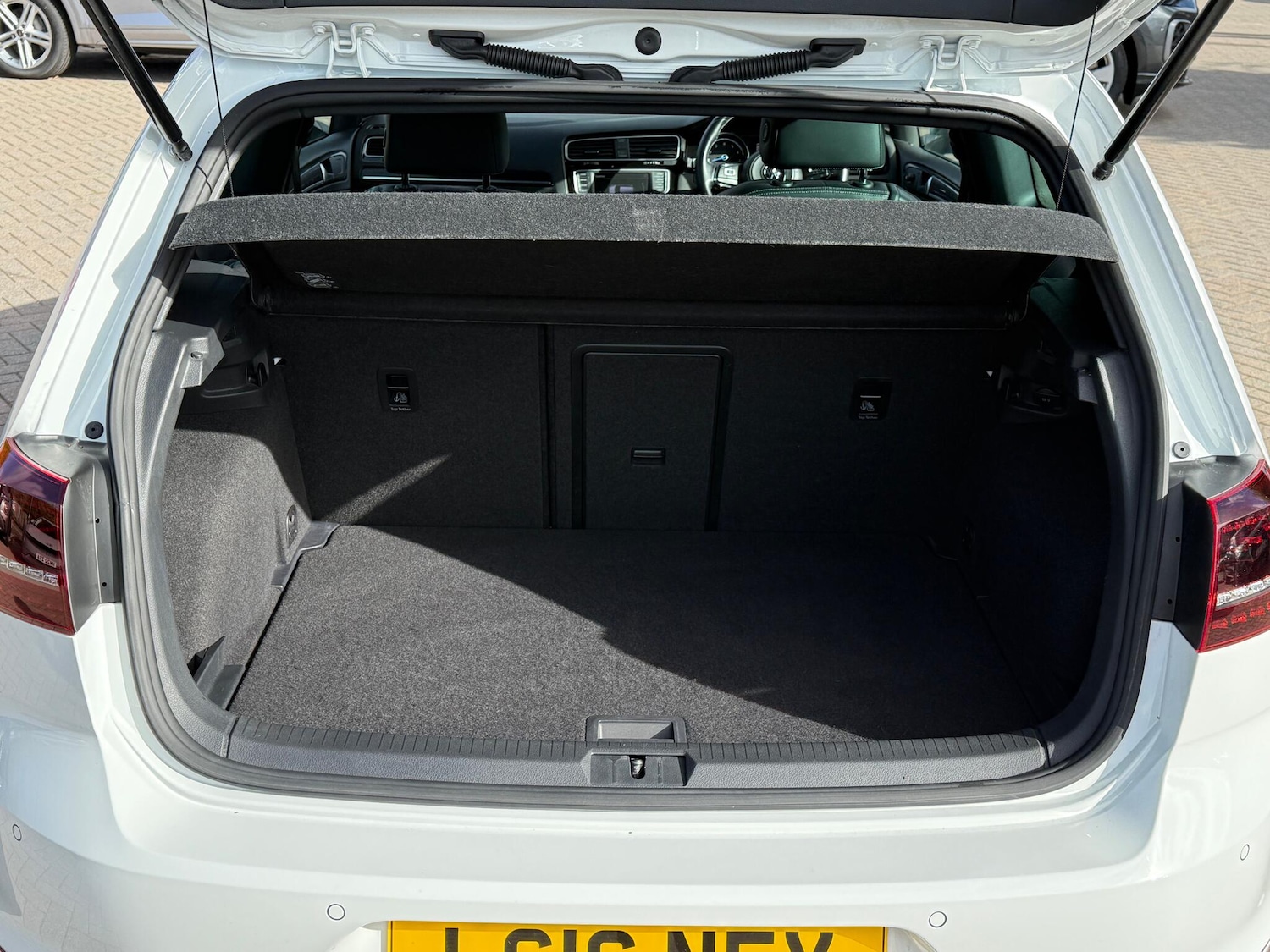 Used Volkswagen Golf 2016 for sale - 76832718: Photo 27