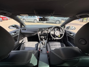 Used Volkswagen Golf 2016 for sale - 76832718: Photo