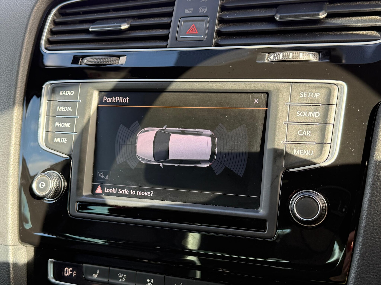 Used Volkswagen Golf 2016 for sale - 76832718: Photo 4