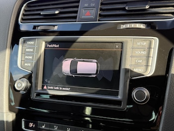 Used Volkswagen Golf 2016 for sale - 76832718: Photo