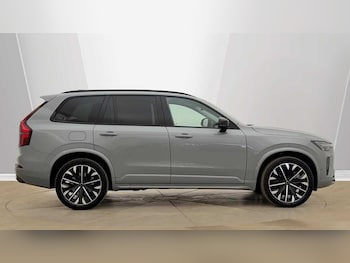 Used Volvo XC90 2025 for sale - 79338112: Photo