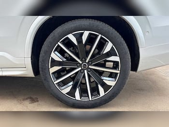 Used Volvo XC90 2025 for sale - 79616110: Photo
