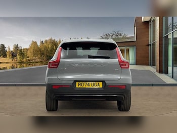 Used Volvo XC40 2024 for sale - 78262350: Photo