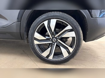 Used Volvo XC40 2025 for sale - 78262298: Photo