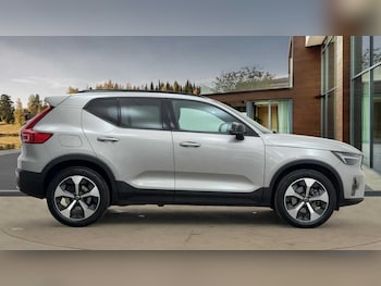 Used Volvo XC40 2024 for sale - 78262900: Photo