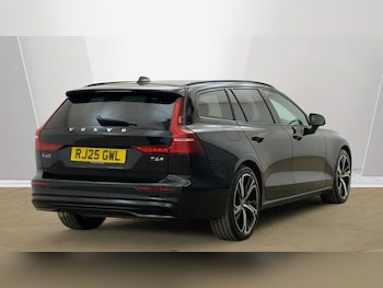 Used Volvo V60 2025 for sale - 78512947: Photo