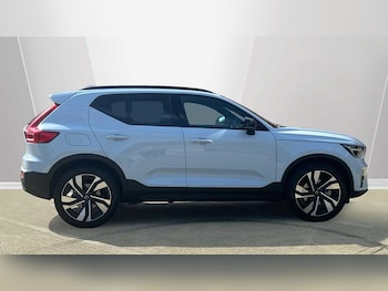 Used Volvo XC40 2024 for sale - 78262859: Photo