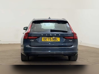 Used Volvo V90 2025 for sale - 79418574: Photo