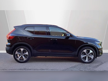 Used Volvo XC40 2025 for sale - 78262574: Photo