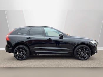 Used Volvo XC60 2025 for sale - 78262499: Photo