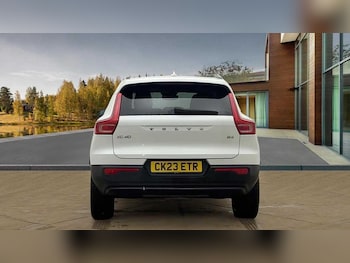 Used Volvo XC40 2023 for sale - 78262720: Photo