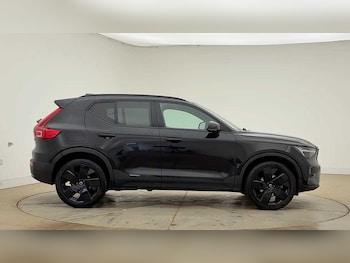 Used Volvo XC40 2025 for sale - 78262679: Photo