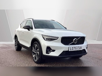 Used Volvo XC40 2025 for sale - 78262488: Photo