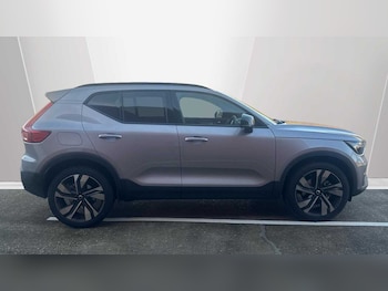 Used Volvo XC40 2025 for sale - 78262698: Photo