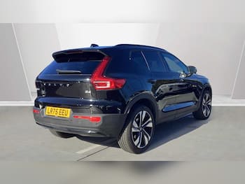 Used Volvo XC40 2025 for sale - 79773648: Photo