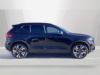 Used Volvo XC40 2025 for sale - 79773648: Photo