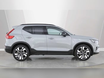 Used Volvo XC40 2025 for sale - 79616108: Photo