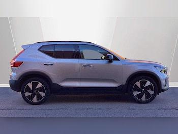 Used Volvo XC40 2025 for sale - 78262688: Photo