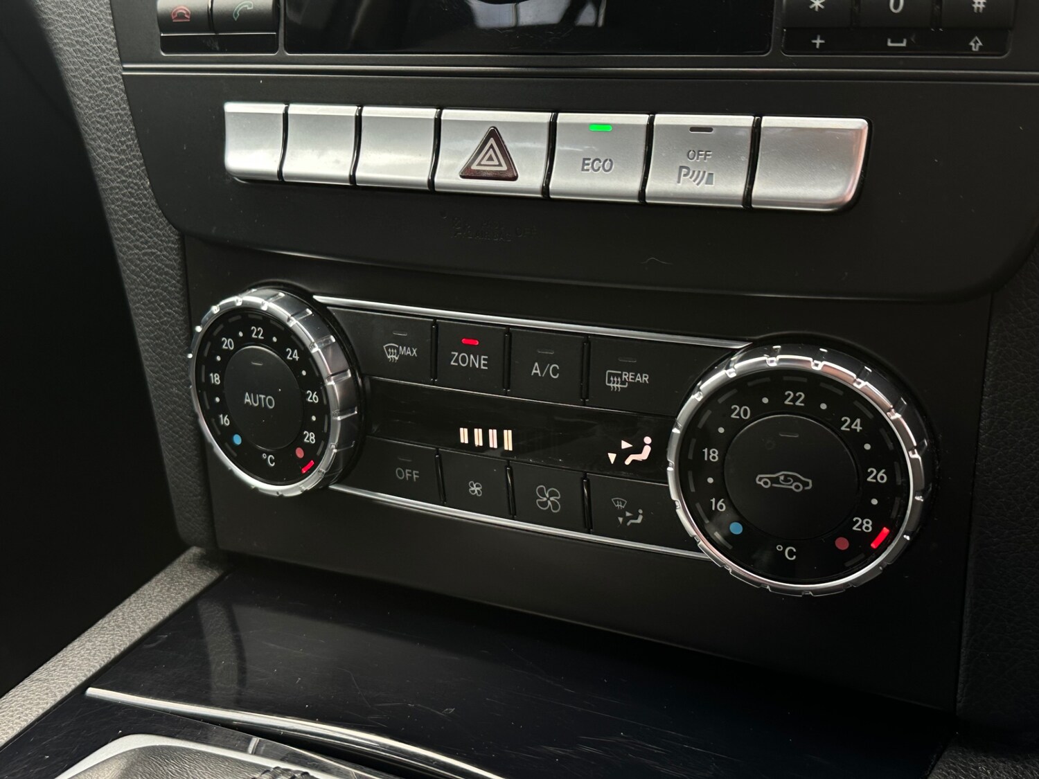 Used Mercedes-Benz C Class 2012 for sale - 77148180: Photo 10