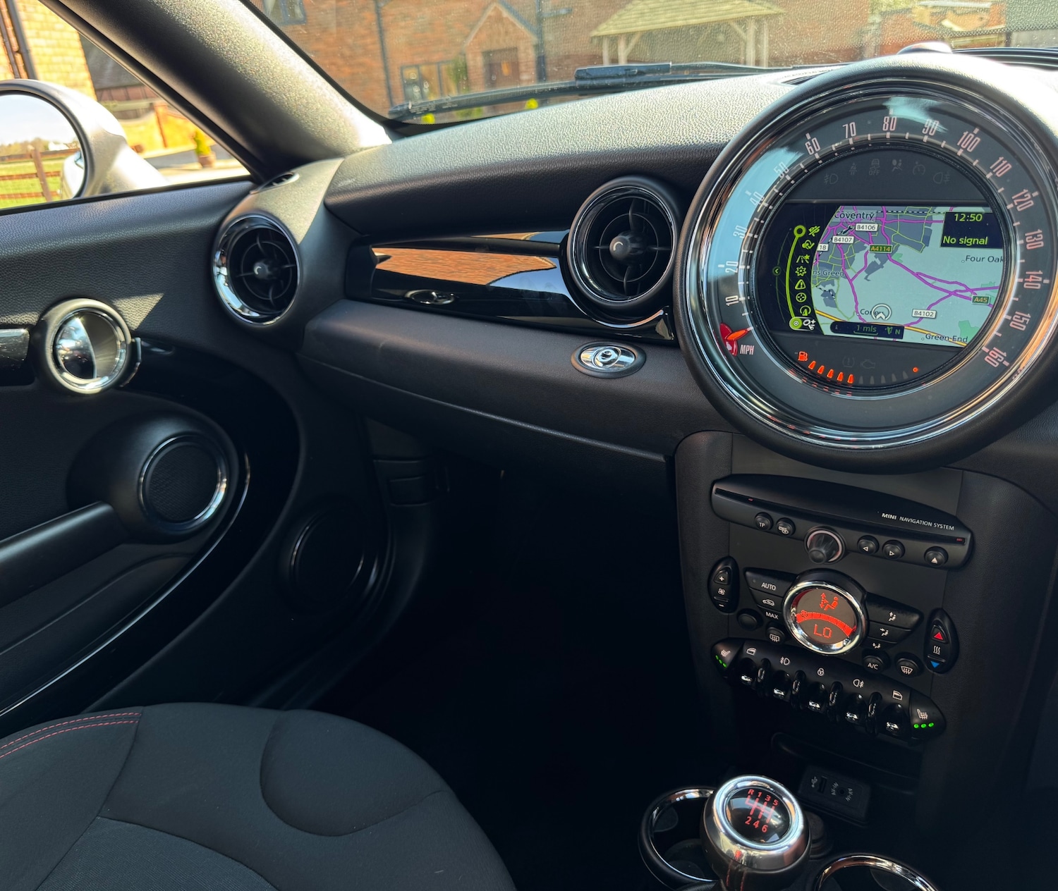 Used MINI Roadster 2015 for sale - 77932682: Photo 17