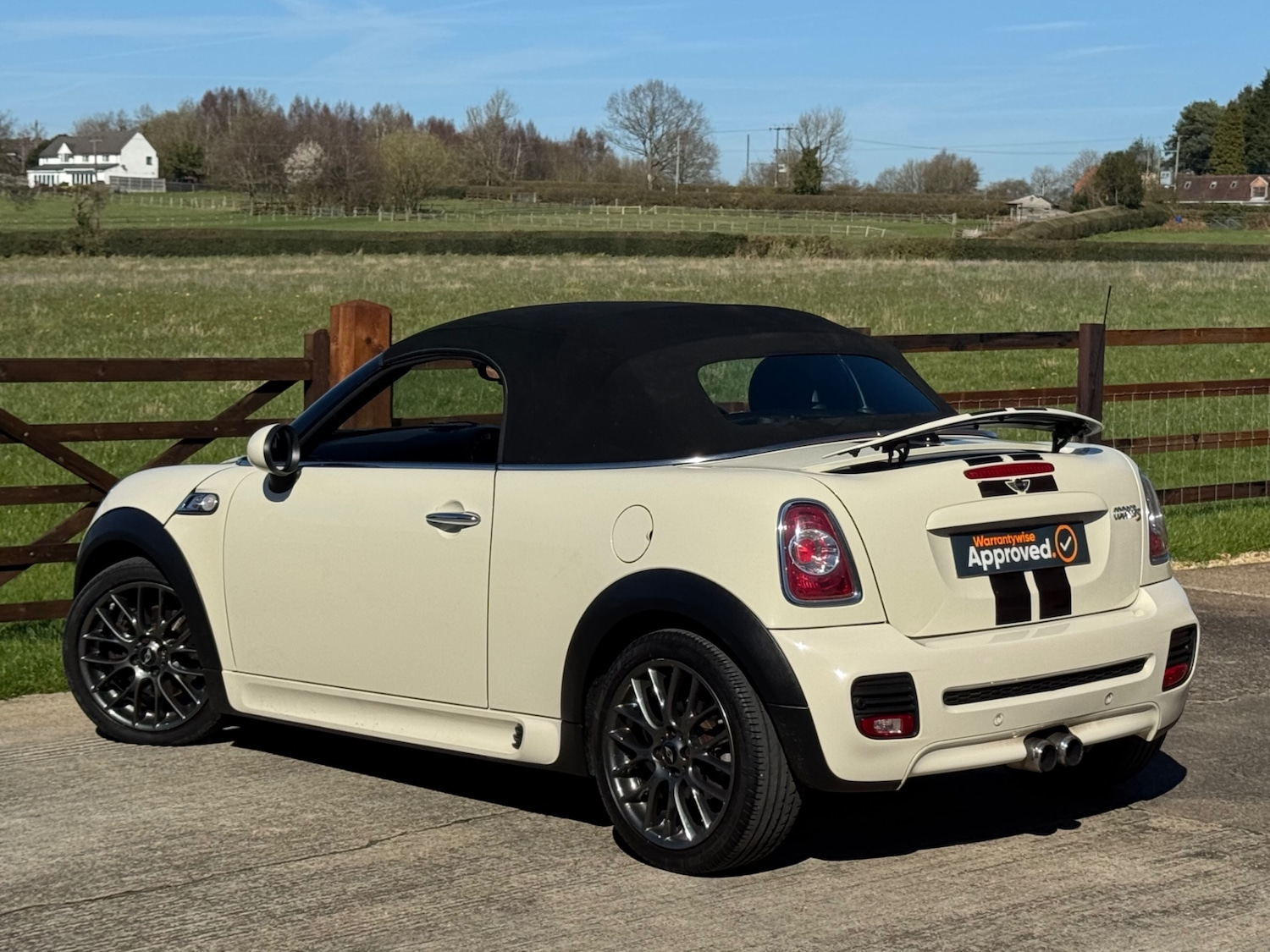 Used MINI Roadster 2015 for sale - 77932682: Photo 22