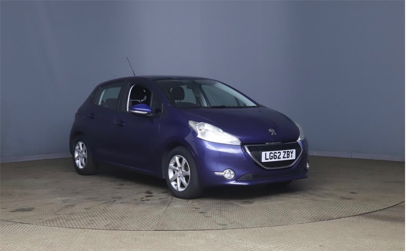Used Peugeot 208 2012 for sale - 77115933: Photo 1