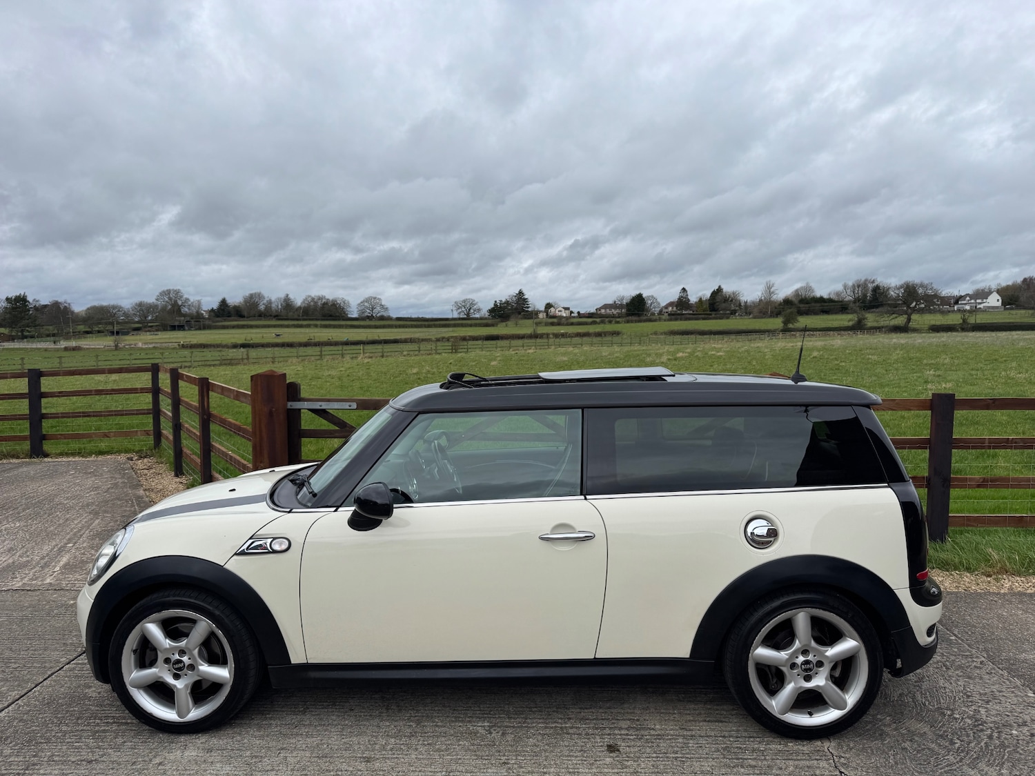 Used MINI Clubman 2009 for sale - 77677426: Photo 13