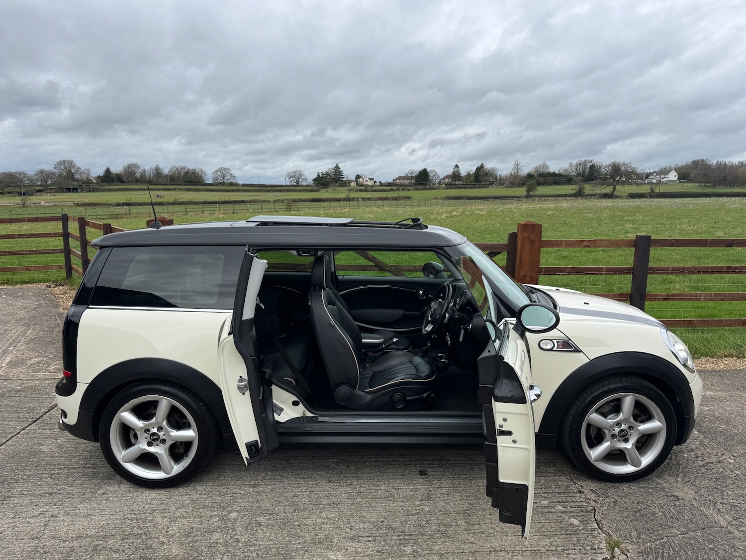 Used MINI Clubman 2009 for sale - 77677426: Photo 18