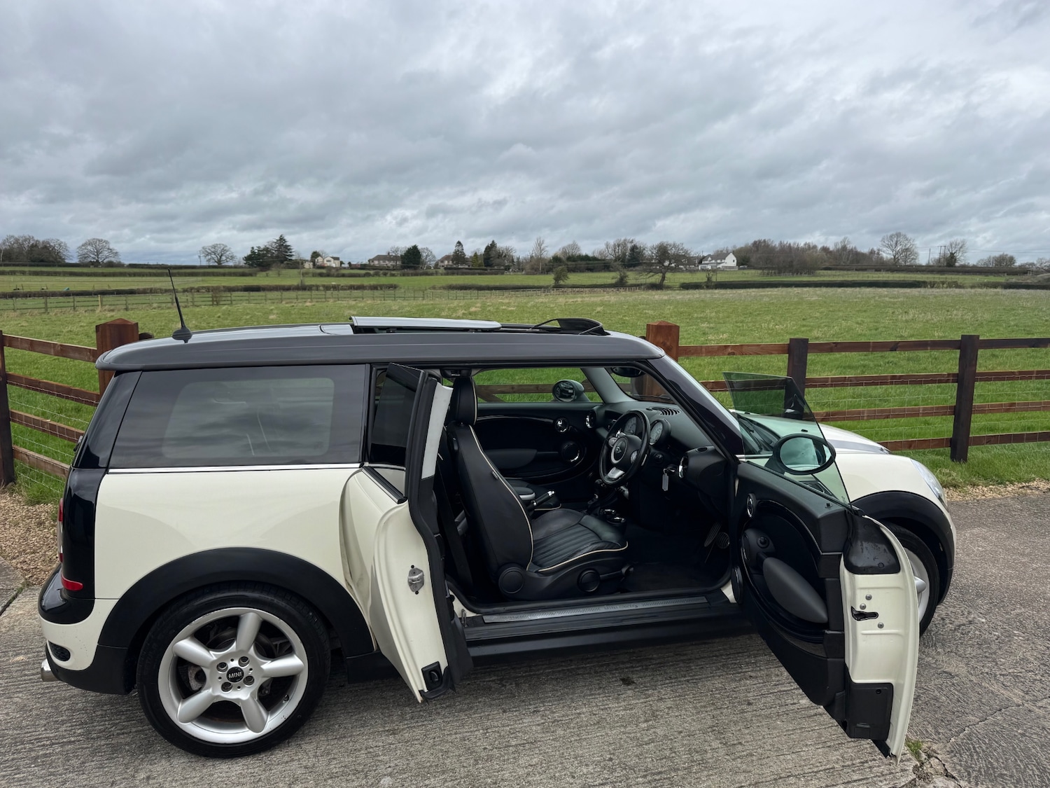 Used MINI Clubman 2009 for sale - 77677426: Photo 19