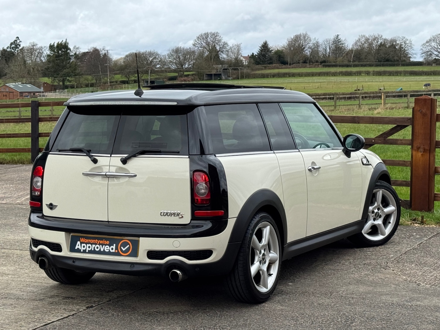 Used MINI Clubman 2009 for sale - 77677426: Photo 20