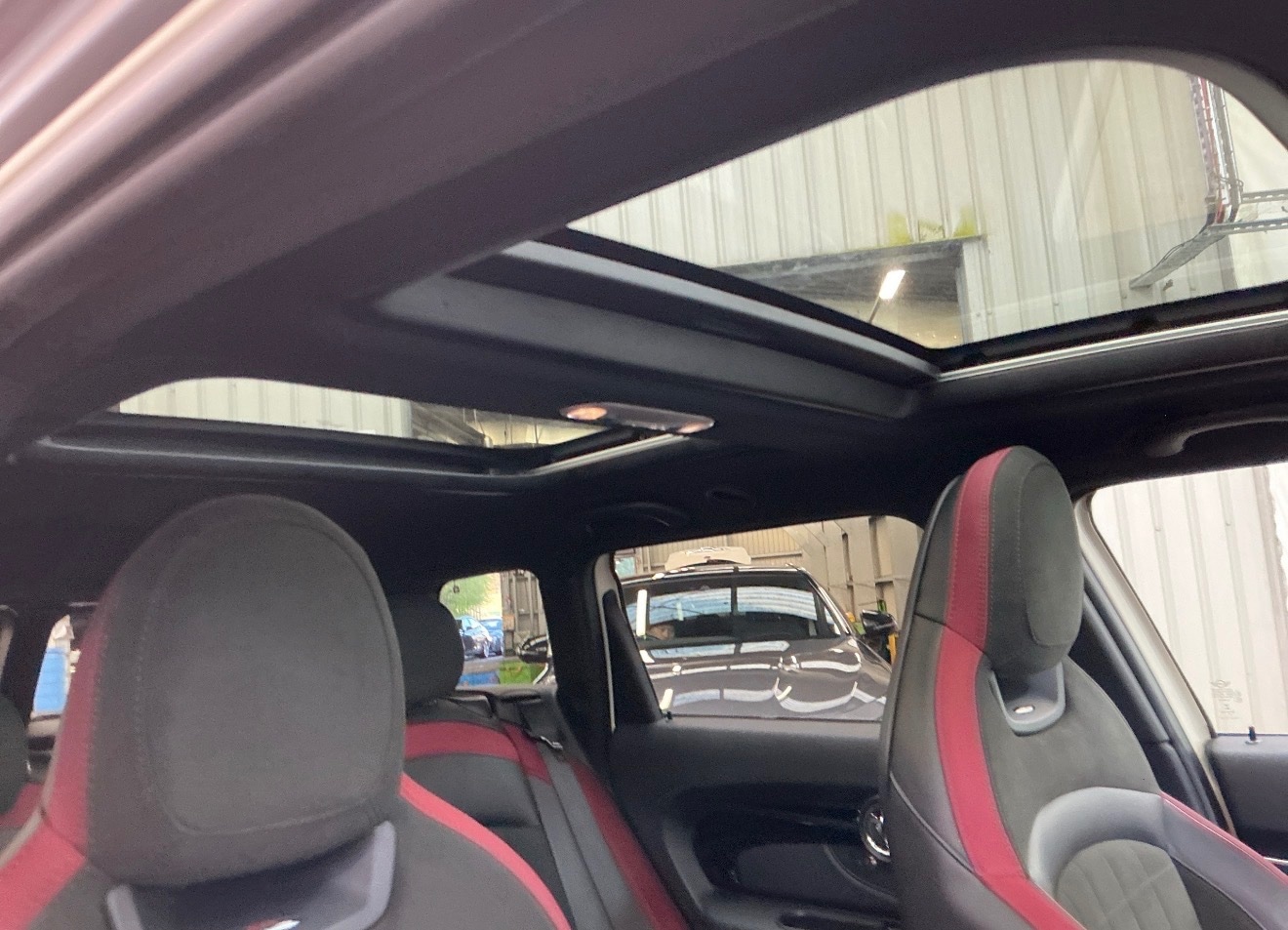 Used MINI Clubman 2017 for sale - 78078938: Photo 2