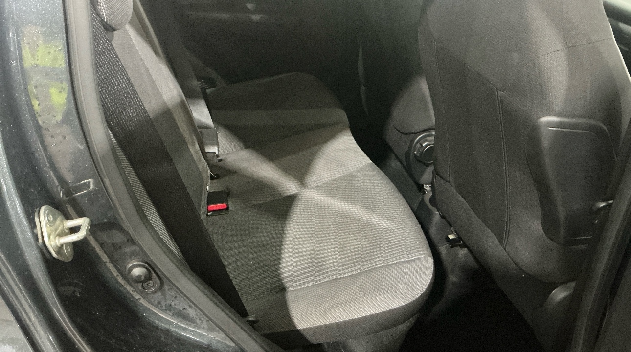 Used Toyota AYGO 2021 for sale - 77222820: Photo 5