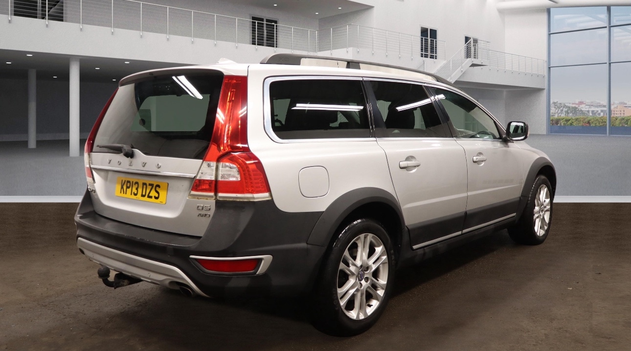 Used Volvo XC70 2013 for sale - 77165163: Photo 12