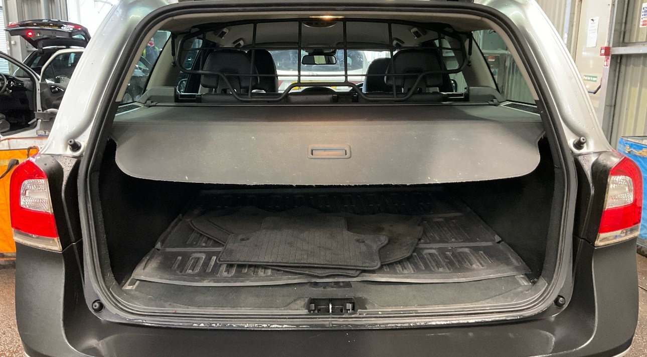 Used Volvo XC70 2013 for sale - 77165163: Photo 9