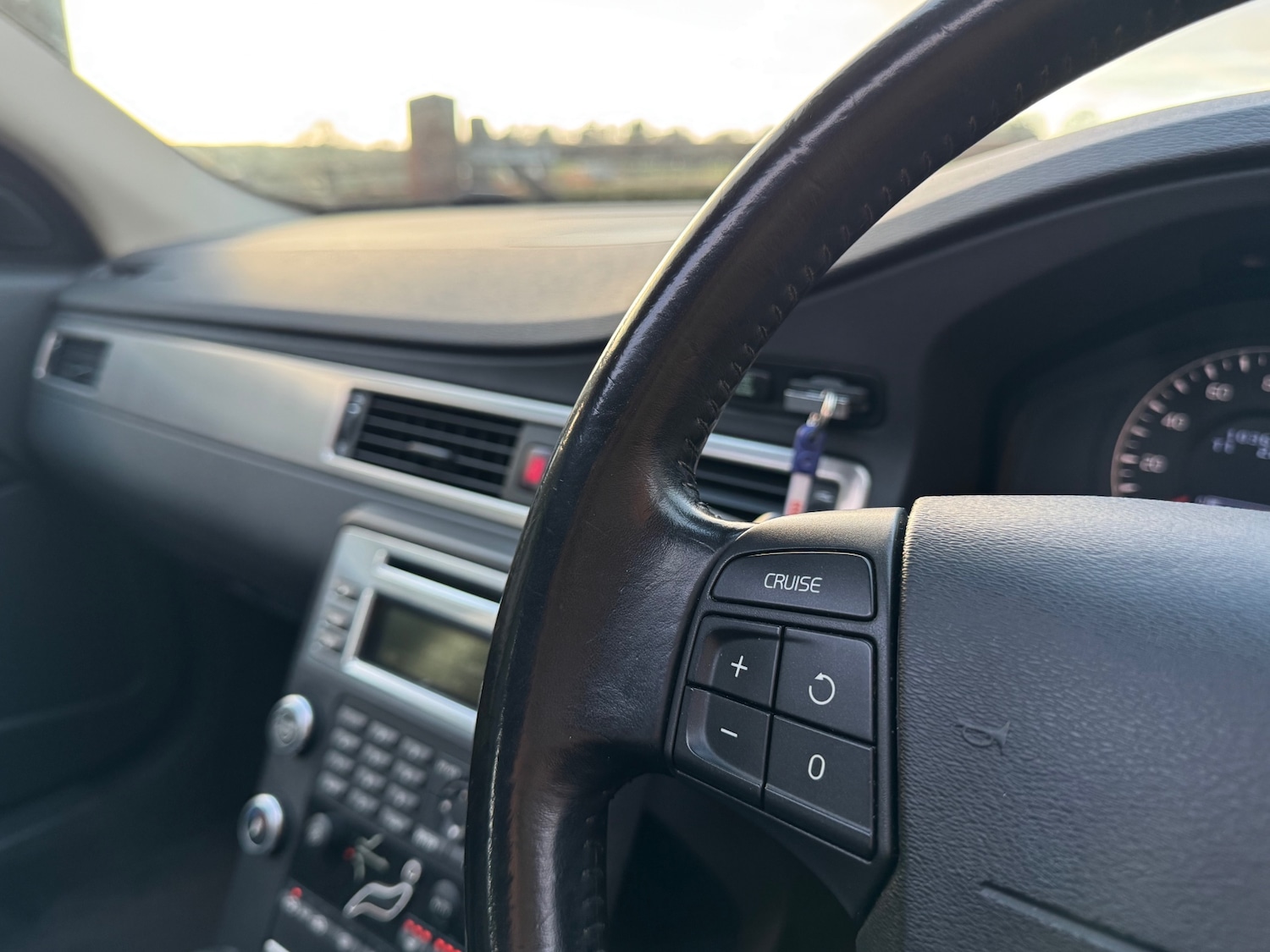 Used Volvo V70 2008 for sale - 77237243: Photo 13