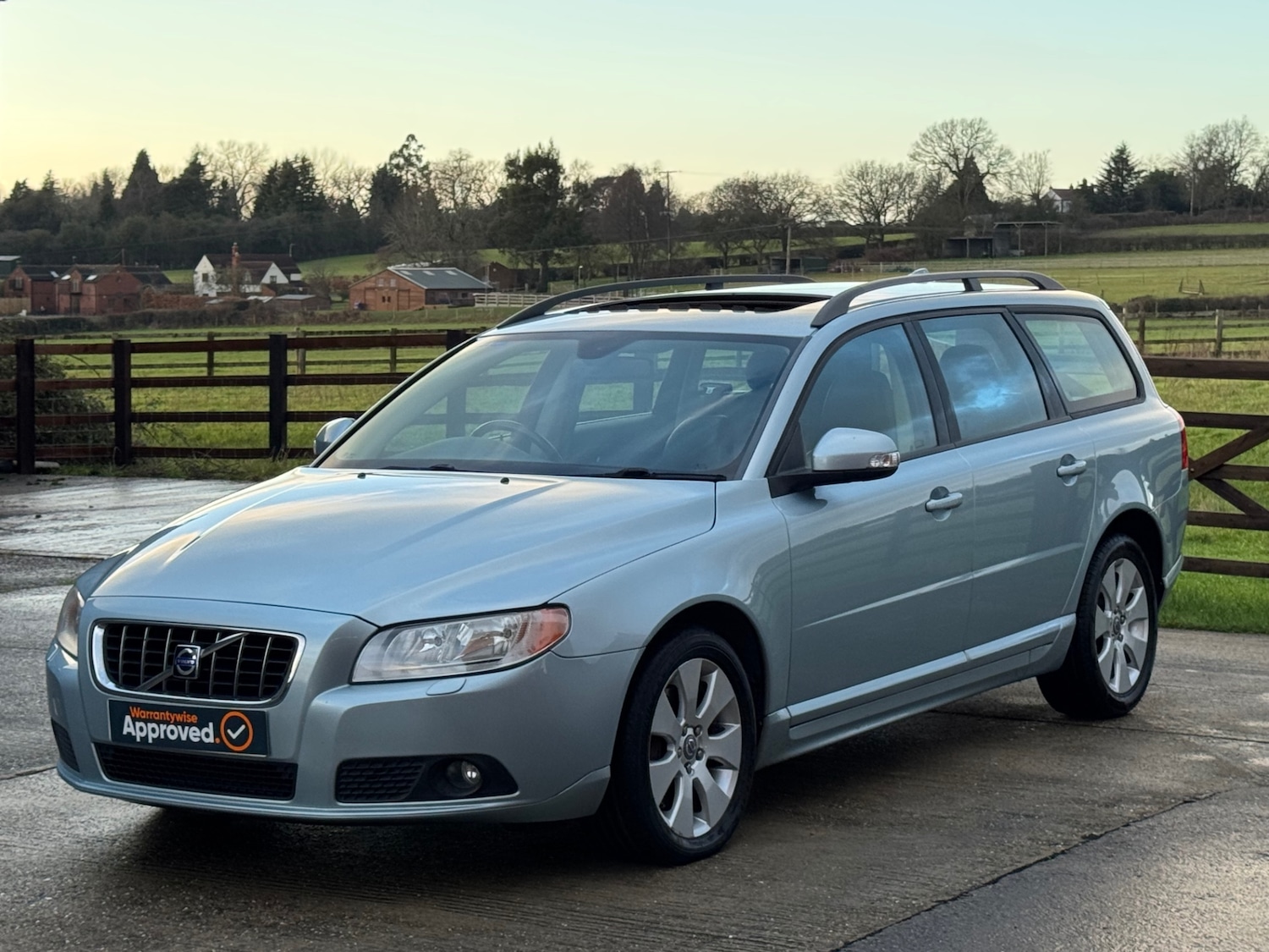 Used Volvo V70 2008 for sale - 77237243: Photo 20