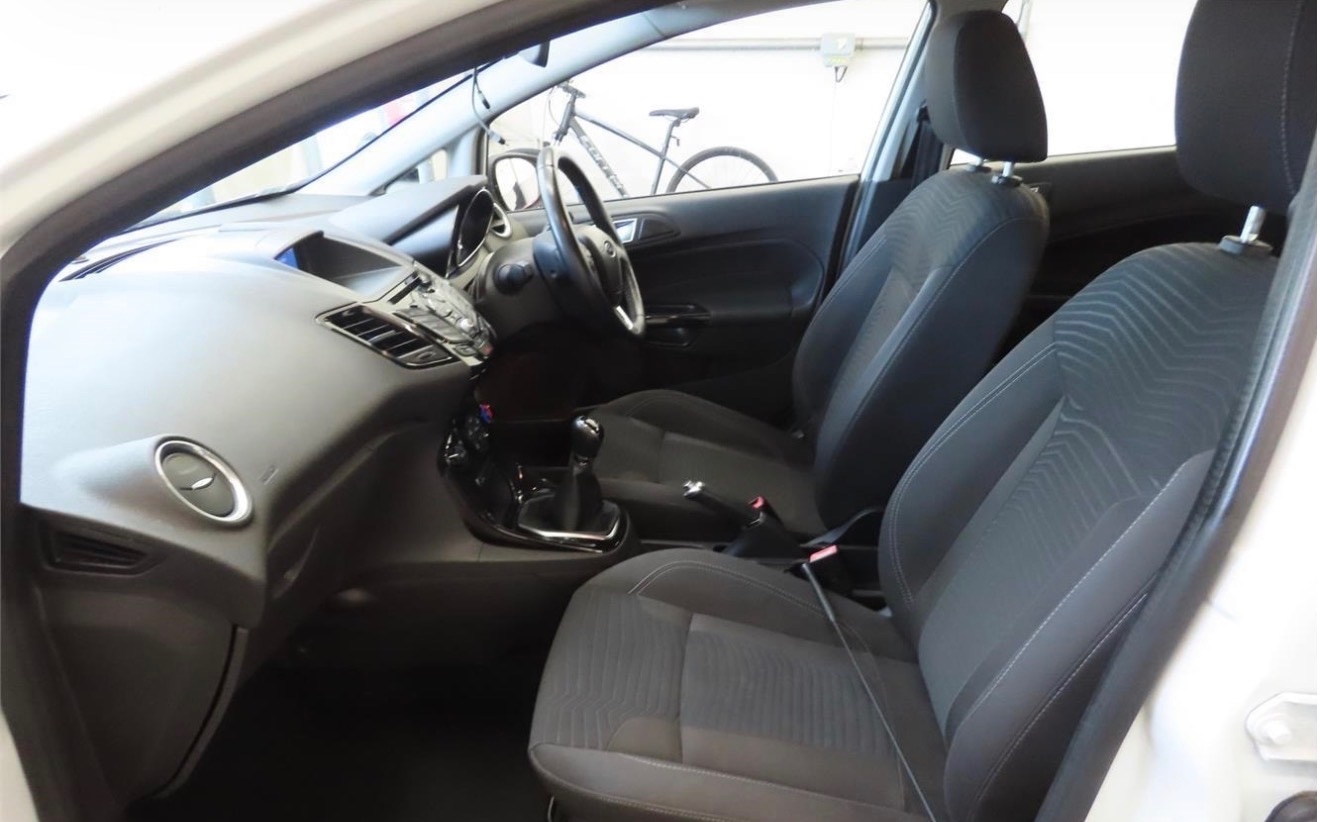 Used Ford Fiesta 2016 for sale - 77996333: Photo 2