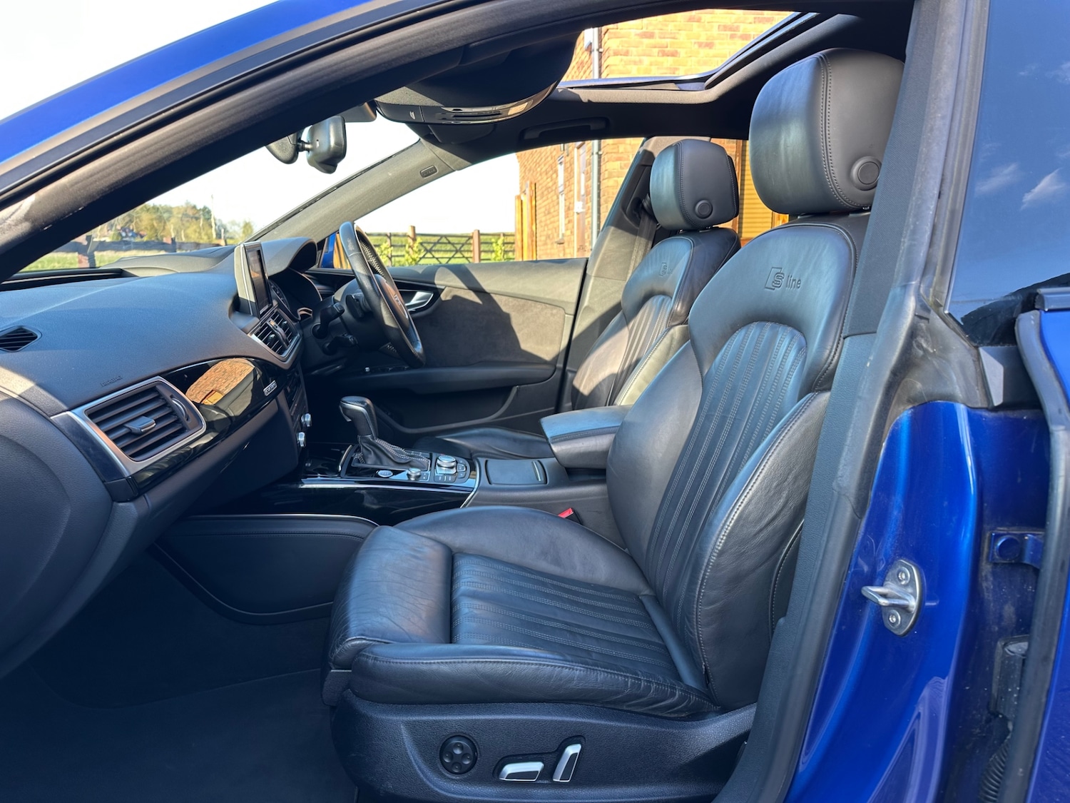 Used Audi A7 2015 for sale - 78015617: Photo 3